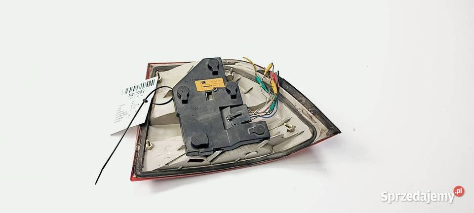 LAMPA LEWA TYŁ OPEL VECTRA B 90568047 Lipno