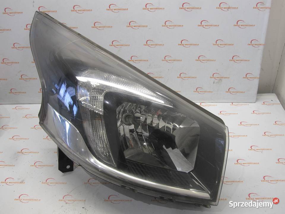 OPEL VIVARO B 16r lampa prawa przód 260108099R osobowe Kielce
