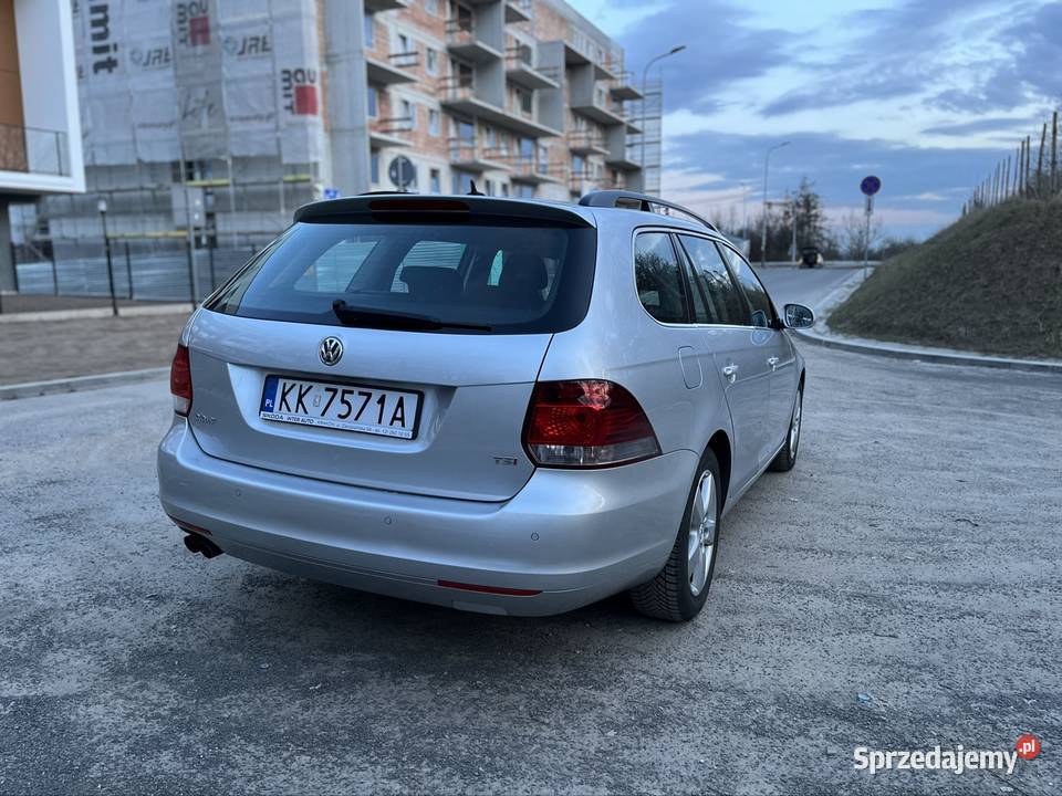 2013 serwis garażowany bezwypadek czujnik parkowania Golf Kraków
