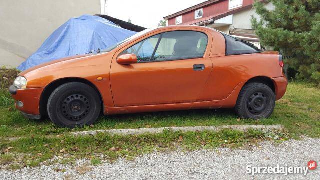 Opel tigra 16 16V światła przeciwmgielne Tigra