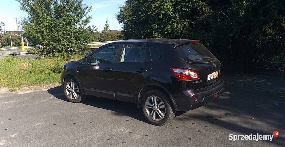 Nissan salon polska w pieknym kolorze osoba Kostrzyn