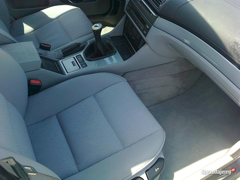 BMW e39 530d turbodiesel TitanSilber metalic radio / CD