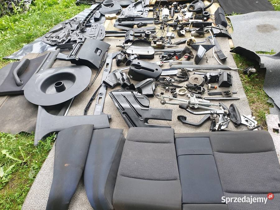 Części BMW 3 E46 2002r 316 318 polift rożne Pozostałe lubelskie Poniatowa sprzedam