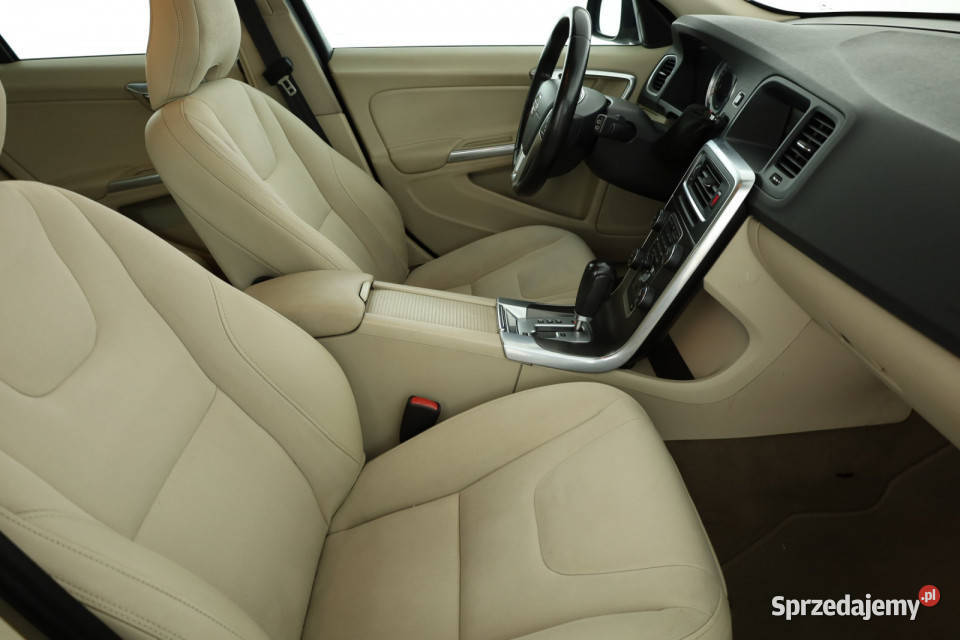 Volvo V60 T3 16 Piaseczno sprzedam