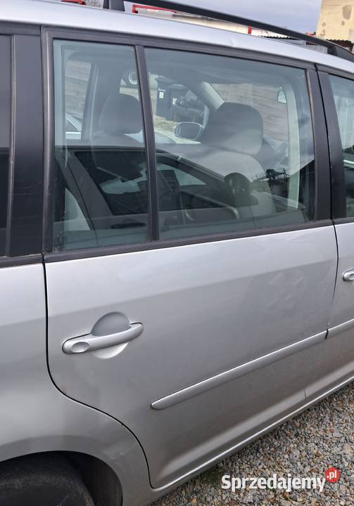 VOLLKSWAGEN TOURAN I LIFT DZRWI LA7W osobowe dolnośląskie Wrocław