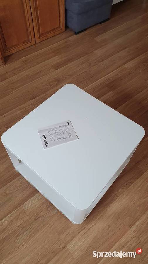 Biały stolik na kółkach Tingby Gnieżdżewo sprzedam