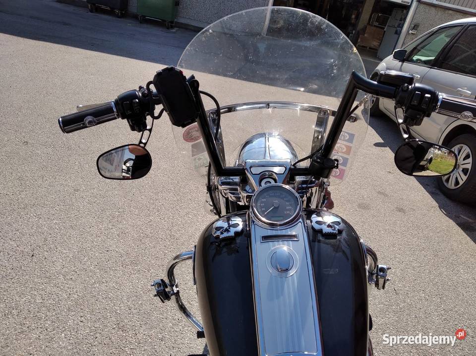 Harley davidson road king 2010 benzyna