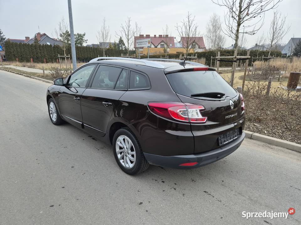 Renault Megane 12 TCe nawigacja klima czujniki relingi dachowe Megane Warszawa