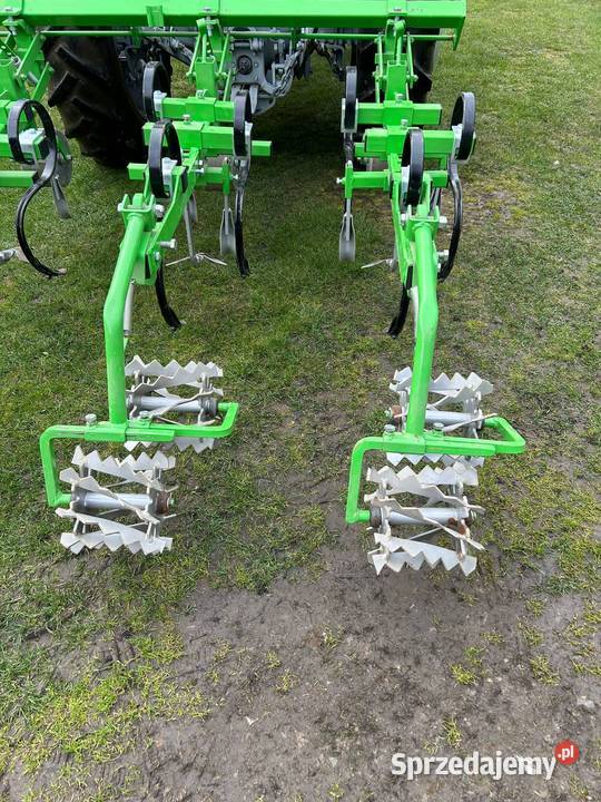 Opielacz pielnik do truskawek i warzyw nieuszkodzony Pozostałe Ciepielów