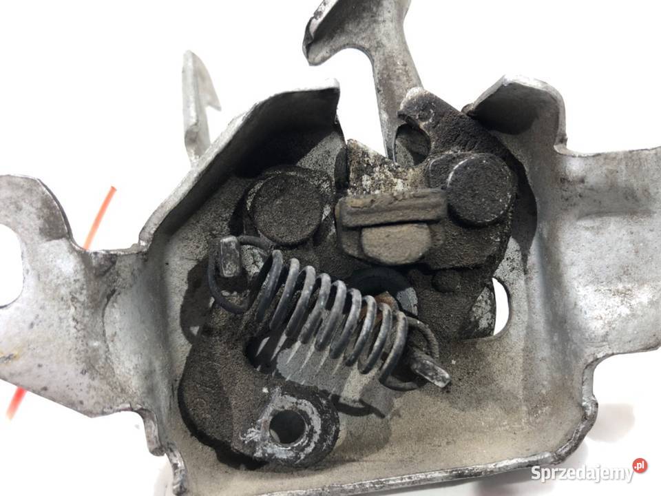 ZAMEK MASKI PRZÓD DACIA DUSTER SUV 1018