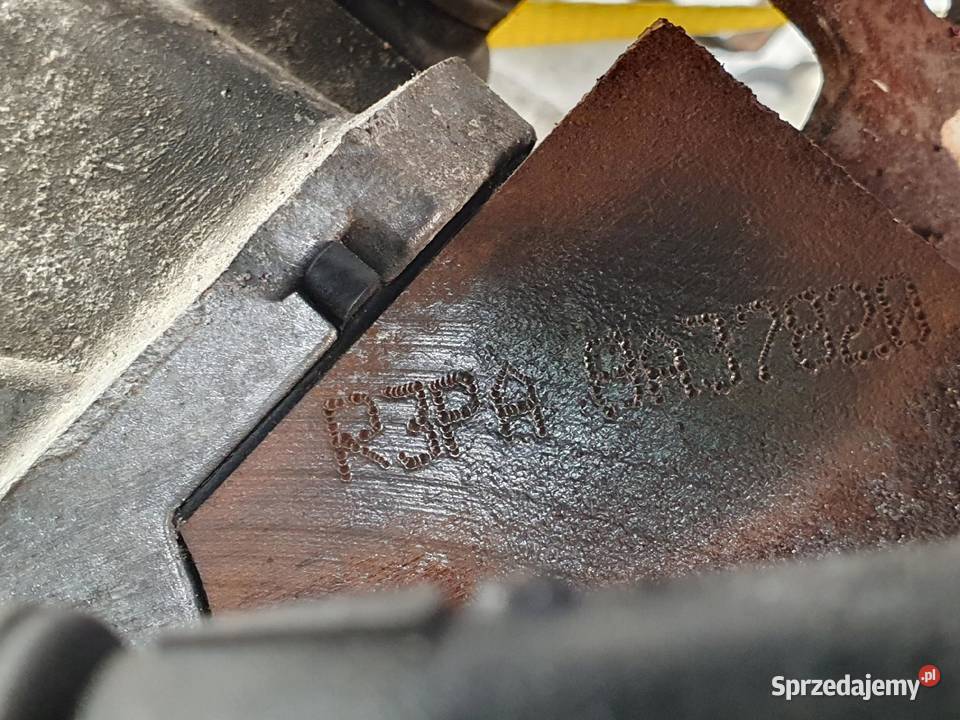 SILNIK R3PA Ford Transit Tourneo Connect 18 TDCI Rudka