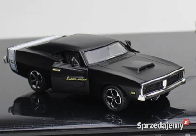 Model samochód Dodge CHALLENGER metalowy 132 Biała Podlaska