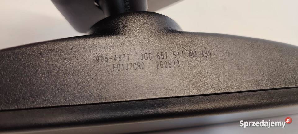 CUPRA FORMENTOR LUSTERKO ŚRODKOWE 3G0857511AM