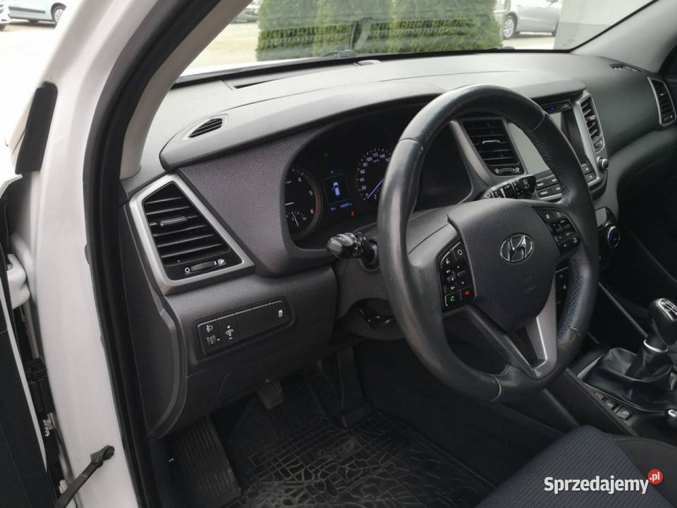 Hyundai Tucson 17 CRDI 116 Klimatronic relingi dachowe Tucson Strzegom