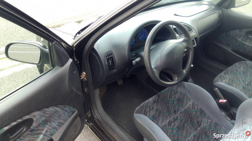 Citroen Saxo 14 75 wspomaganie kier elektryczne elektrochrom. lusterka boczne