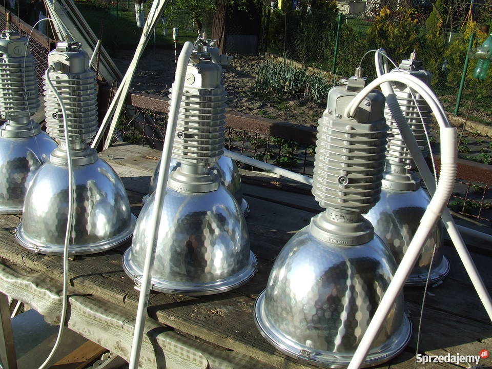 Zumtobel Austriacka lampa loftowa C Keller z lat Rząśnia