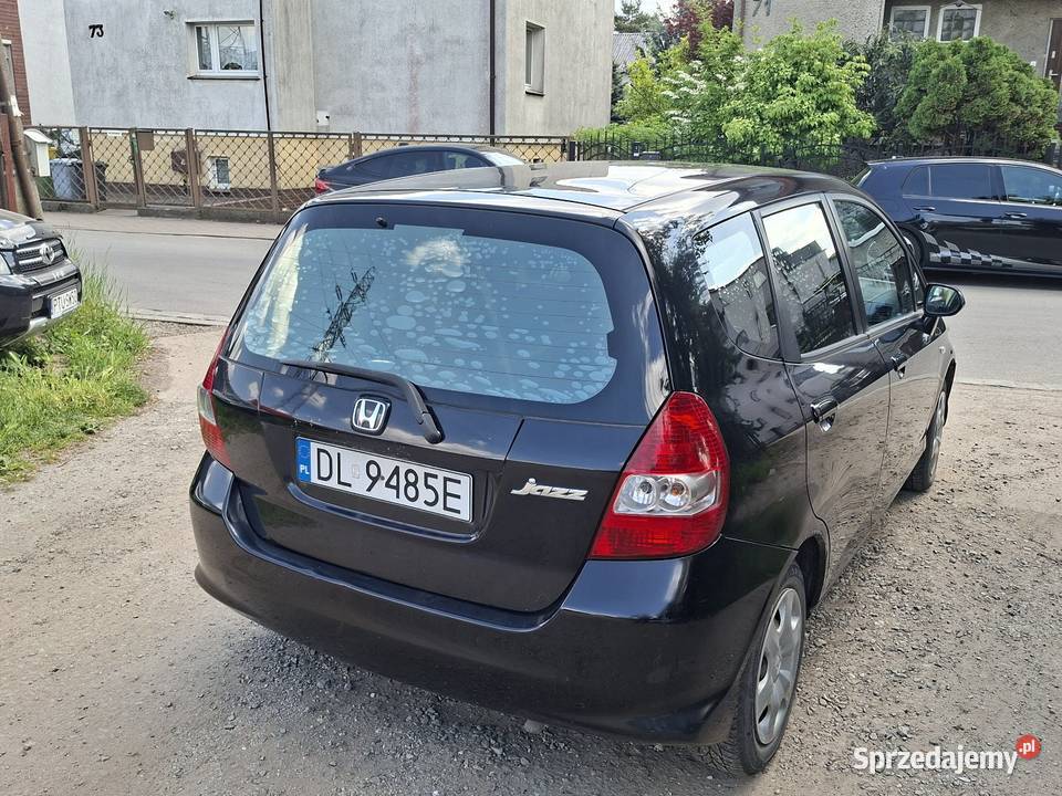 Honda Jazz 2006r 13 benz Klimatanie auto do Wrocław