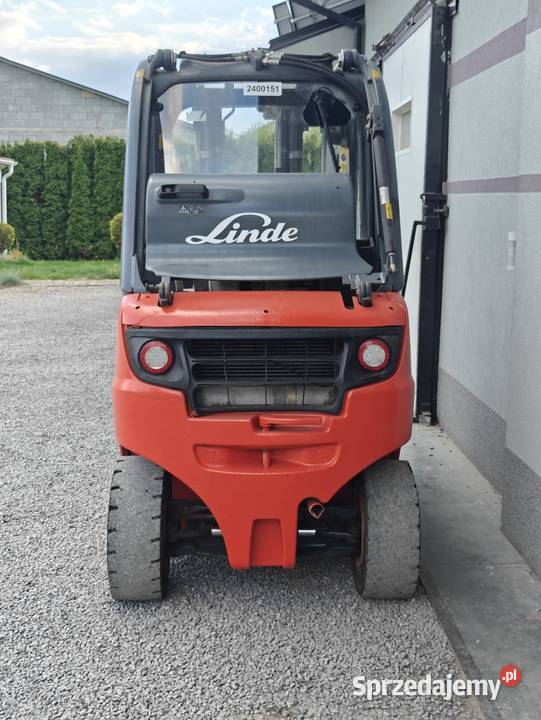 Wózek widłowy Linde H25T02 Evo Triplex 49m 2016r Sandomierz
