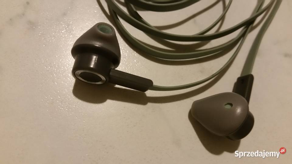 Sluchawki douszne FLYING TIGER na kablu lubelskie