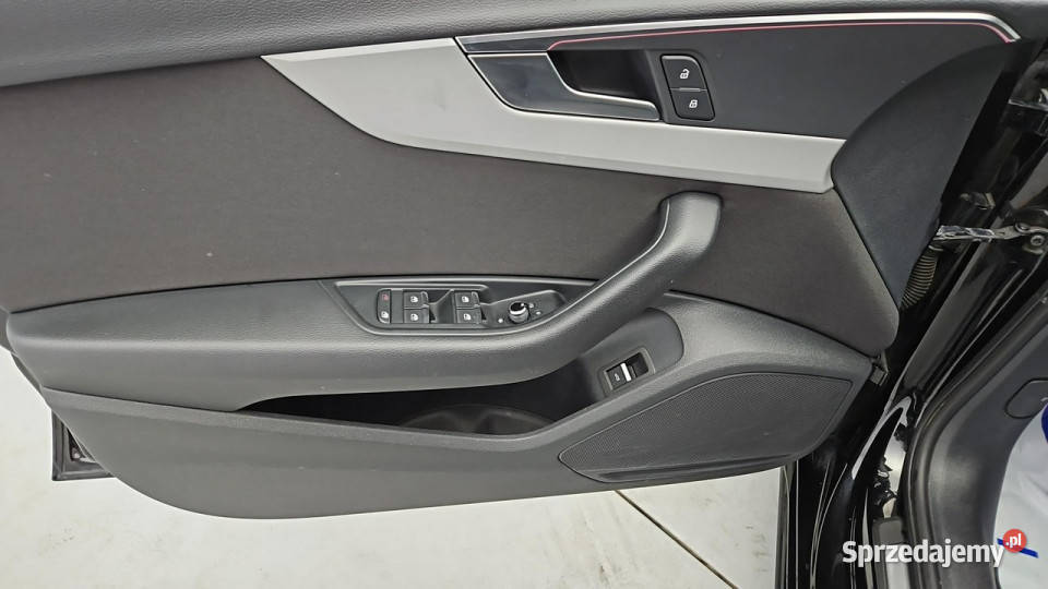 Audi A4 30 TDI 20 Mild Hybrid Z Polskiego Salonu centralny zamek Warszawa