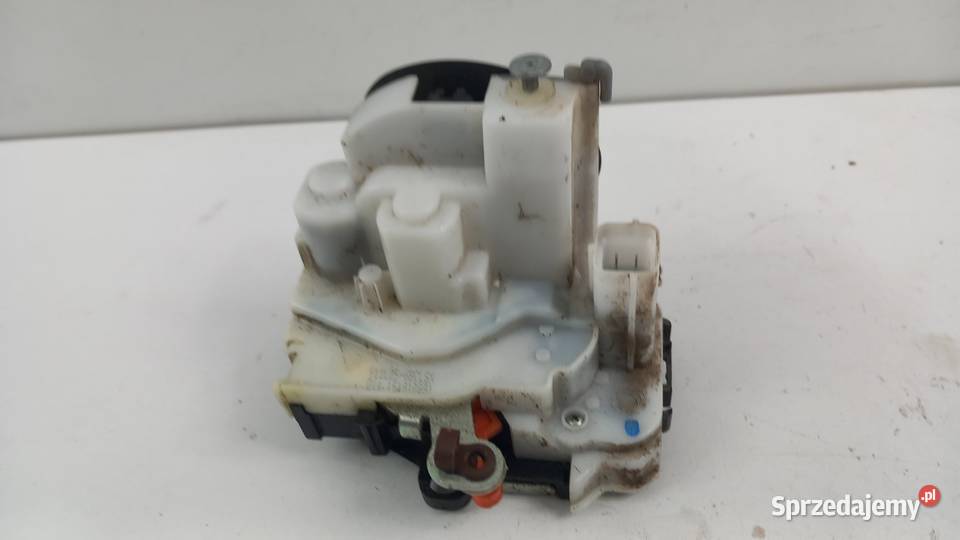 FIAT DOBLO II COMBO D ZAMEK DRZWI TYŁ LEWY 5PIN Pozostałe Zbierkowo