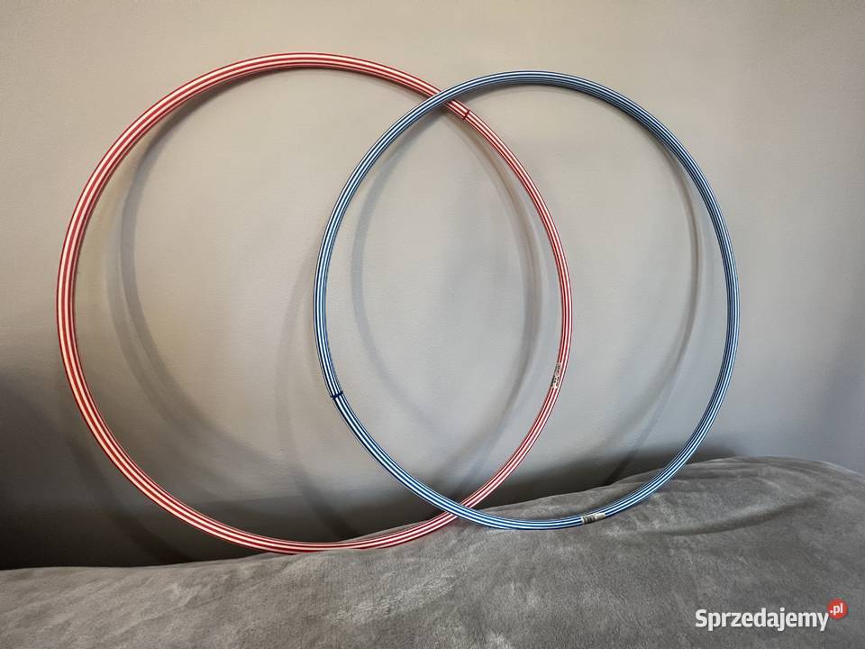 2 hula hop niebieskie i czerwone podkarpackie Jasło