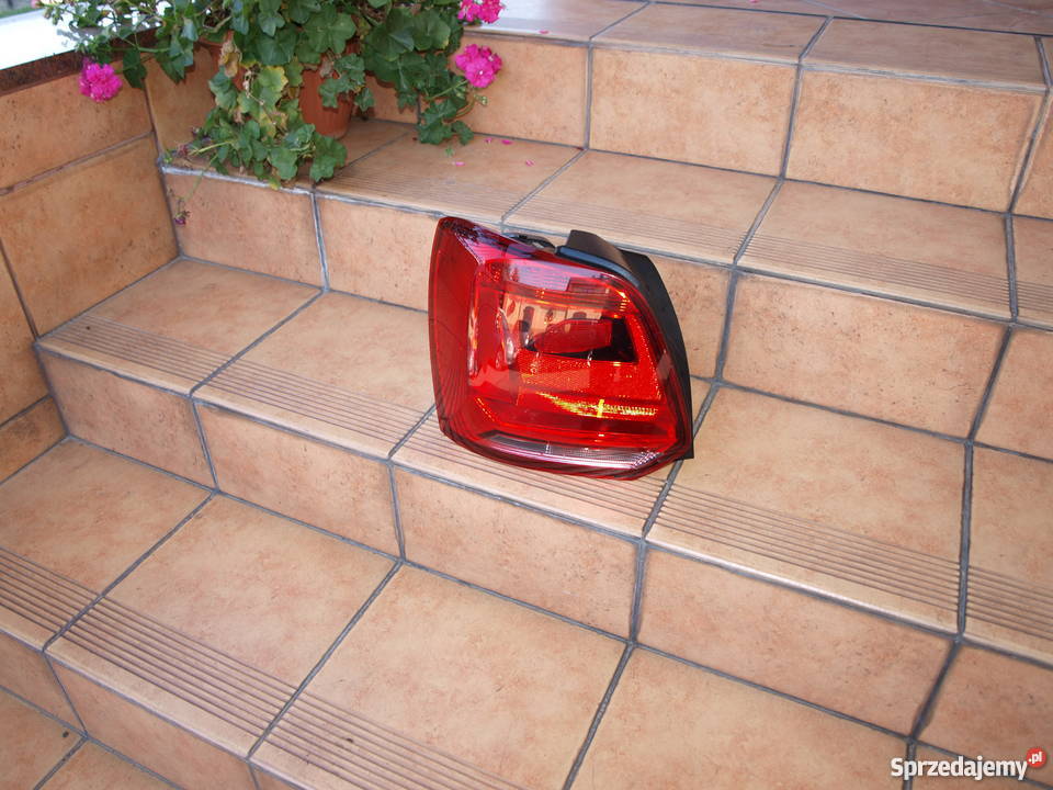 VW Polo lampa tylna lewa 2014 2017r europa wielkopolskie Kalisz