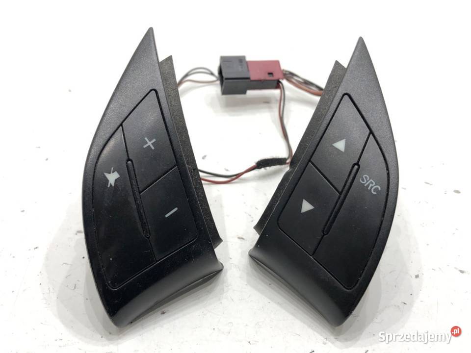 PRZEŁĄCZNIKI KIEROWNICY FIAT LINEA 70109010