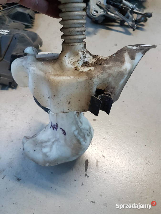 PEUGEOT 3008 5008 2010 ZBIORNIK PLYNU Zbiorniki płynu do spryskiwaczy Turkowice sprzedam