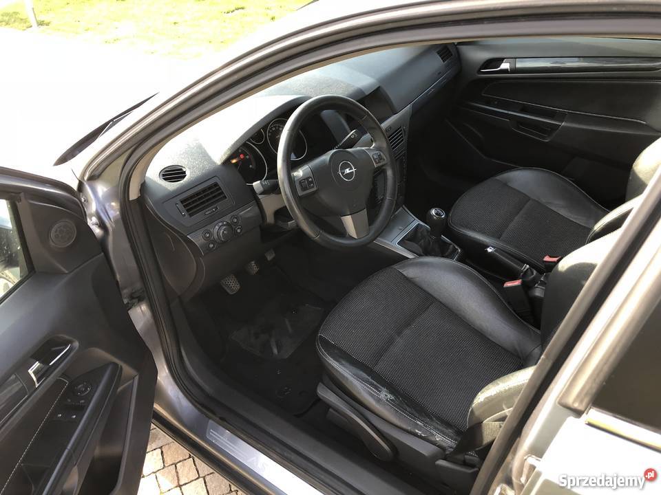 Opel Astra III H 17 Skóra Felgi Niski Profil aluminiowe felgi
