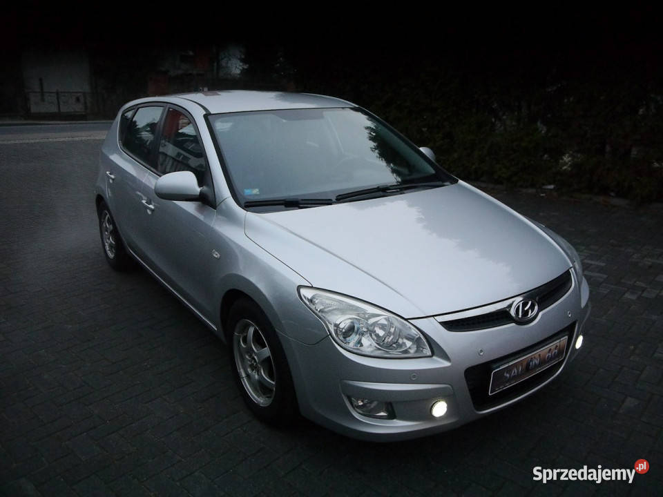 Hyundai i30 16d bez rdzy i korozji Stan b Częstochowa