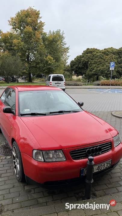 Audi A3 8L uszkodzone benzyna A3 sprzedam