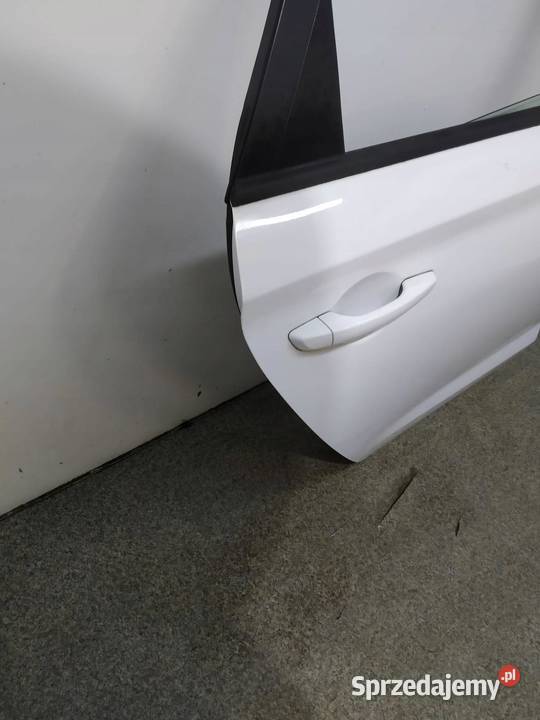 DRZWI PRAWE TYŁ KOMBI PYW Hyundai i30 III 2016 świętokrzyskie sprzedam