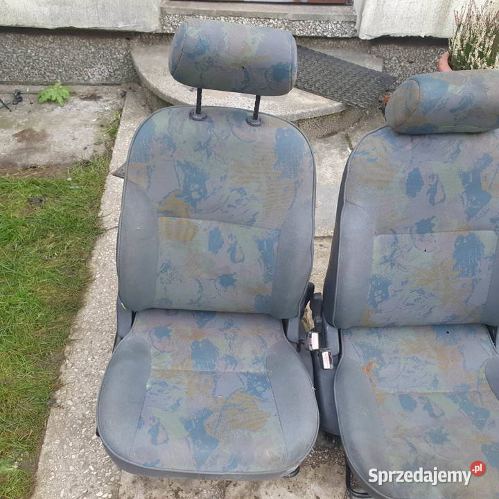 Fotel prawy lewy Citroen saxo Peugeot 106 5 osobowe Kraków