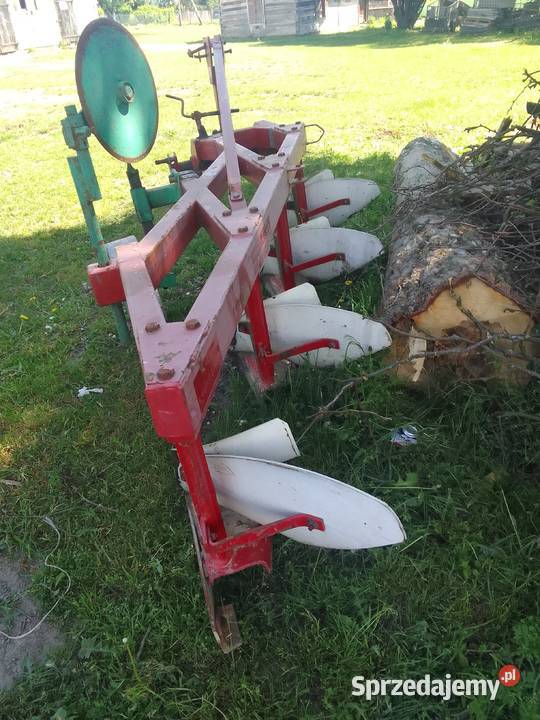 Pługi 4 Staltech Borki sprzedam