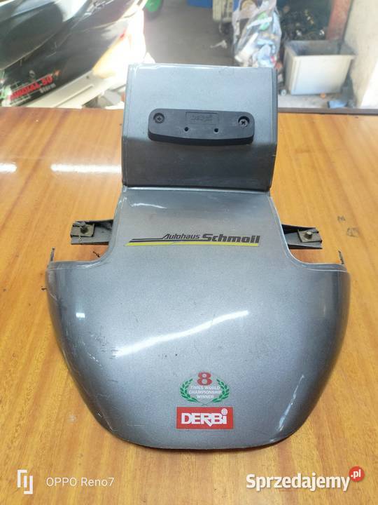 Chlapacz tył Derbi vamos 50