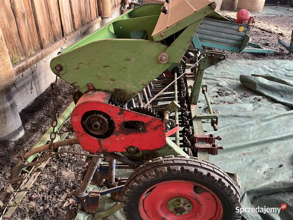 Siewnik zbożowy HASSIA Lgota