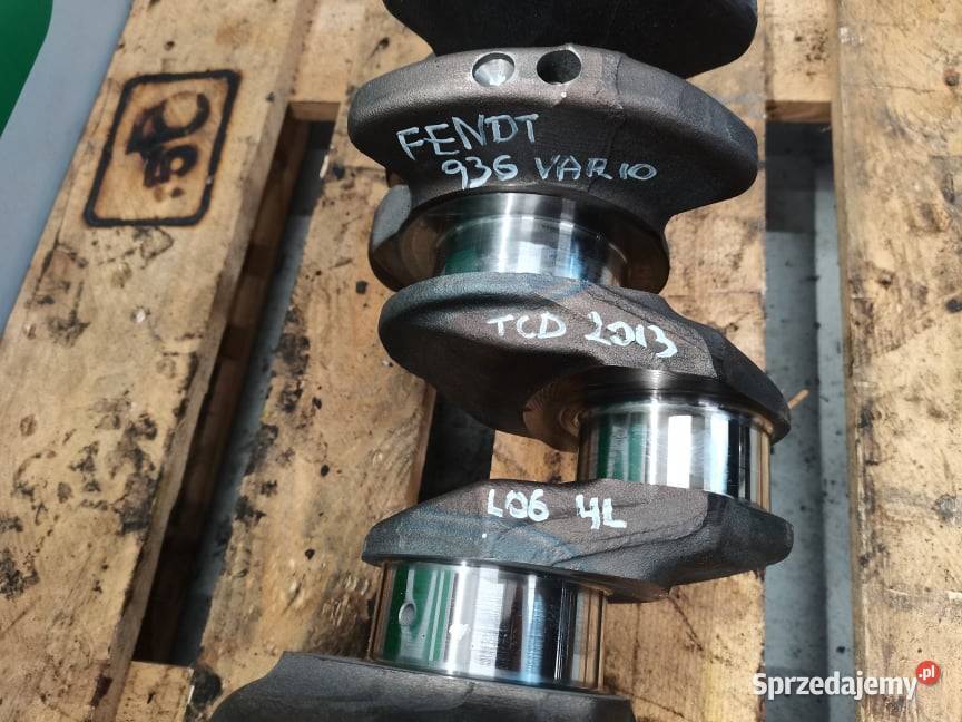 Wał korbowy Fendt 936 Vario Deutz 04904806 wielkopolskie Wilkowo