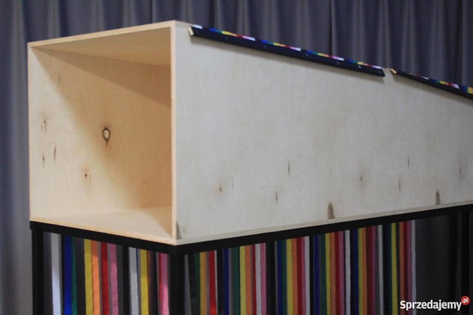 Meble na wymiar gabloty ekspozycyjne MDF sklejka Gdów