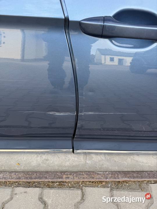 VW PASSAT B8 drzwi prawe przód tył lak LB5J