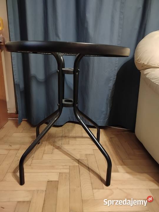 Stolik o wymiarach 60 x 70 w stanie Stołki i taborety Stołki i taborety Warszawa sprzedam