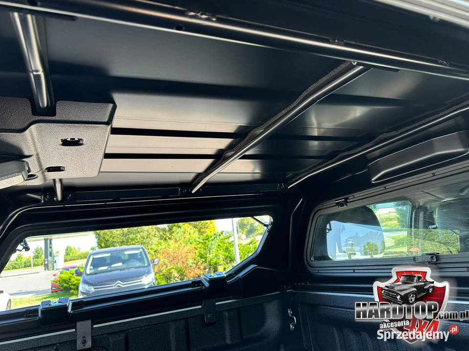 Szyba Boczna zabudowa Venture doToyota Hilux osobowe Karoseryjne Pasłęk