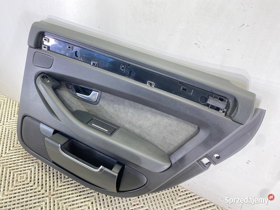 BOCZEK DRZWI PRAWY TYŁ AUDI A8 D3 SedanLimuzyna Tapicerki samochodowe