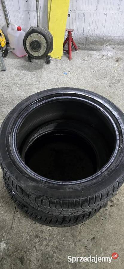 2x Opony zimowe Continental 245 40 R18 Stary Sącz