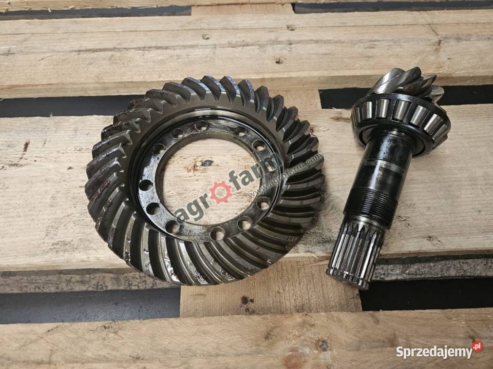 Wałek ataku koło Z9x32 Case 4230 CX70 C70 Byków sprzedam