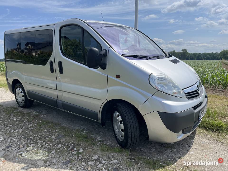 Vivaro 2.0 9 osób orginal
