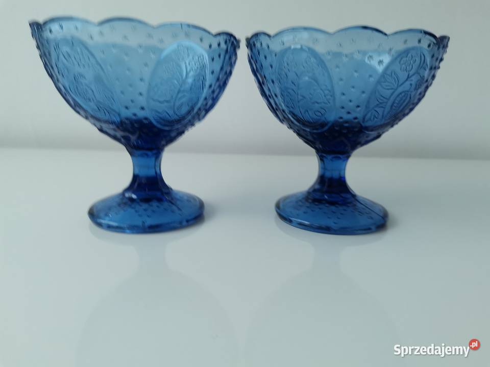 Stary niebieski pucharek Medaliony 2 sztuki HSG