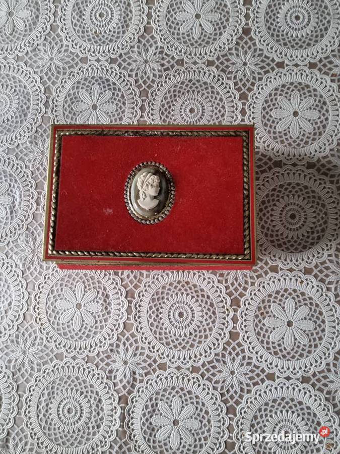 Szkatułka pudełko metalowe Angielskie Wola Podłężna