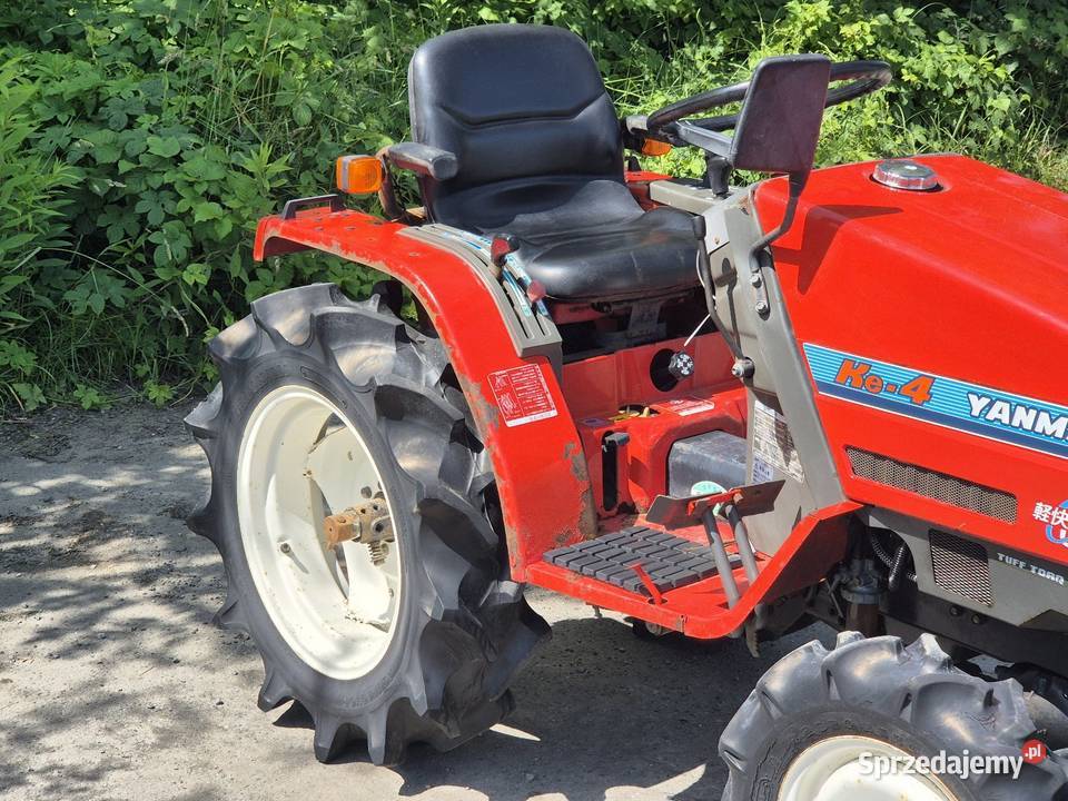 Traktorek traktor YANMAR KE4D 14 44 Skrzynia biegów Manualna dolnośląskie Małuszyn sprzedam