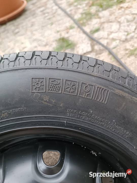 opona całoroczna 135x12 koło